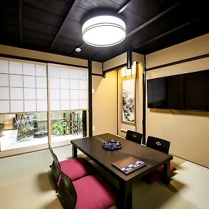 Miro Shichjo Hanabatakecho Tei 京都市